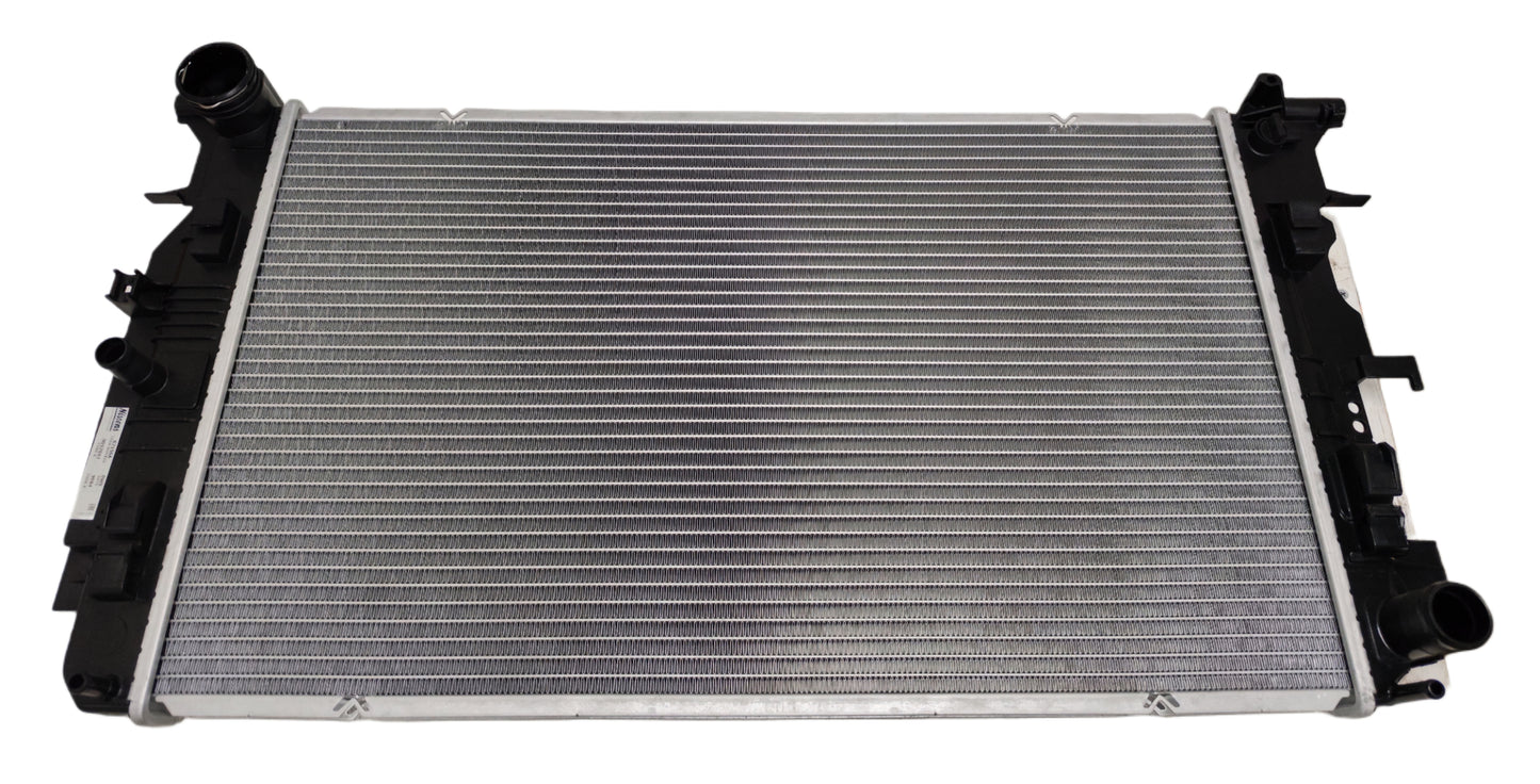 RADIADOR DE AGUA MERCEDES BENZ SPRINTER 315-316-317-415-416-417-515-516-517  2012-2025  MARCA NISSENS