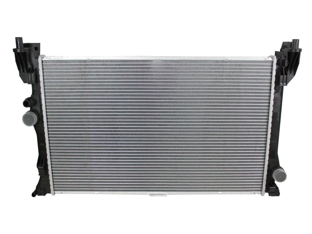 Radiador de Agua Mercedes Benz Sprinter (W906-W907) Años 06-20 9065000102