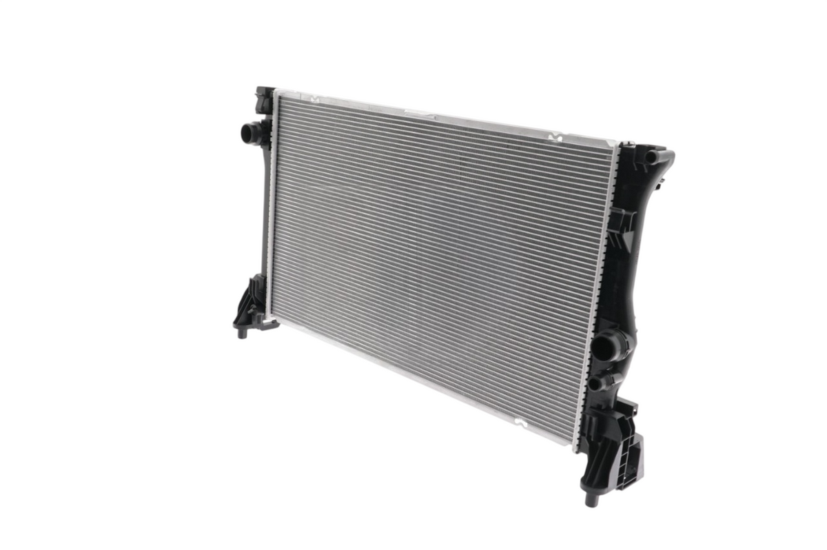 Radiador de Agua Mercedes Benz Sprinter (W906-W907) Años 06-20 9065000102